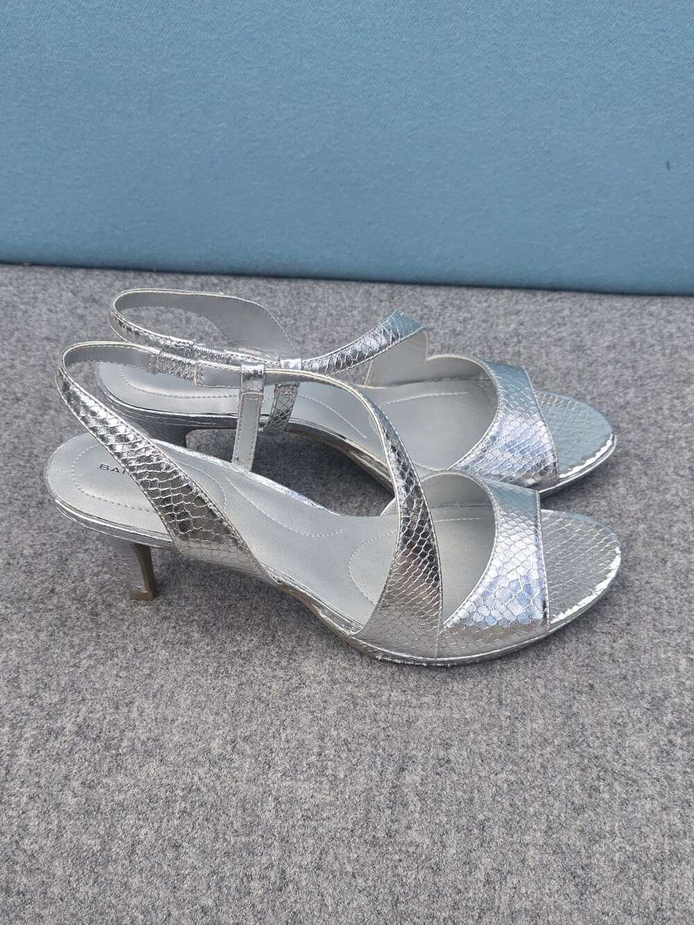Bandolino Silver Strappy Slingback Heeled Sandals